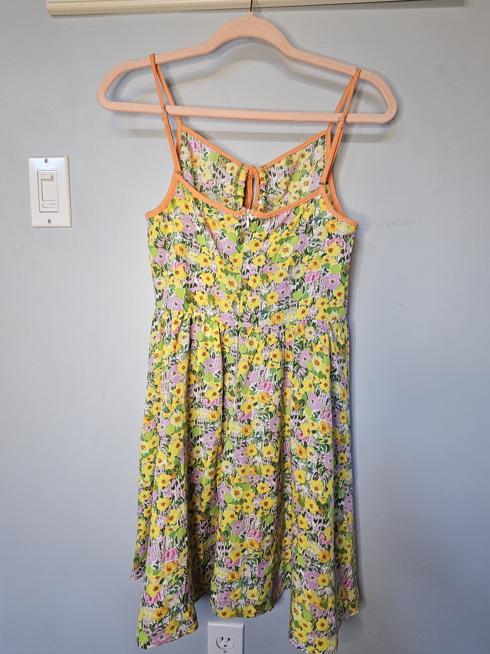 NWT SHEIN SXY Floral Tie-Front Mini Dress M Yellow Boho Summer - Picture 3 of 4